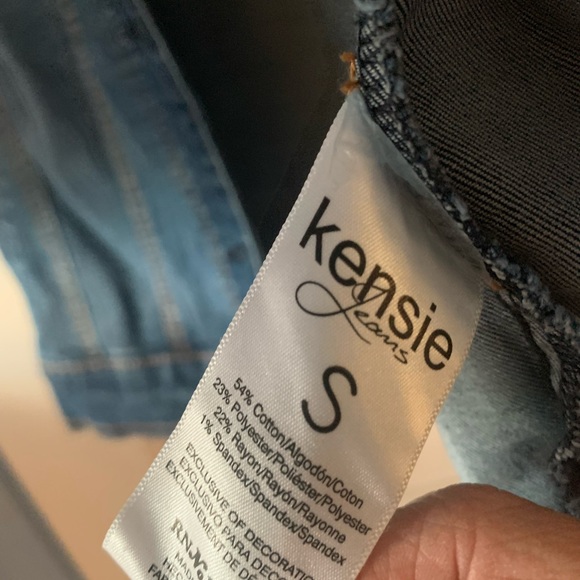 Kenzie Denim distressed vest - Picture 12 of 16